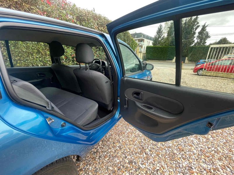 RENAULT CLIO II 2002 1.5 dCi  65cv