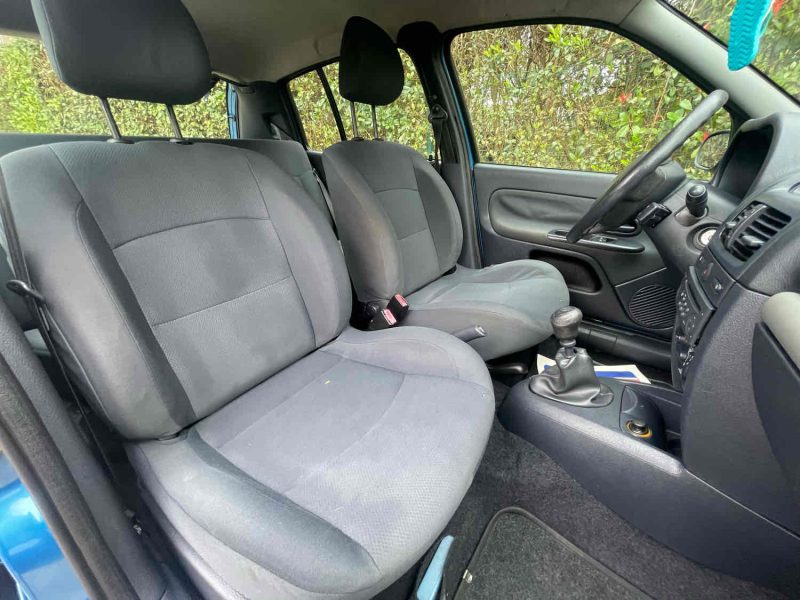 RENAULT CLIO II 2002 1.5 dCi  65cv