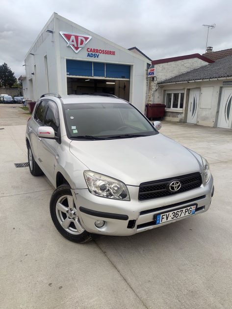 TOYOTA RAV4 2006