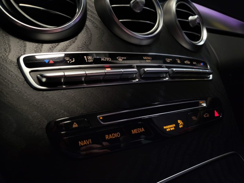 MERCEDES CLASSE C 350e 211cv SPORTLINE PACK AMG TOIT OUVRANT / SIEGES CUIR / KEYLESS GO 