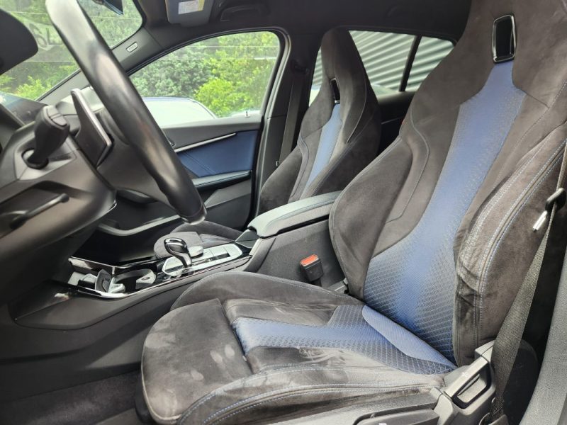 BMW SERIE 1 F40 M135I 306 XDRIVE M PERFORMANCE BVA*LIVE*CAMERA*TETE HAUTE*JA19*