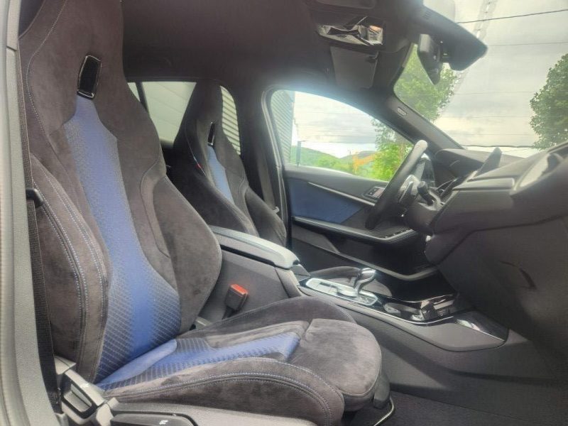 BMW SERIE 1 F40 M135I 306 XDRIVE M PERFORMANCE BVA*LIVE*CAMERA*TETE HAUTE*JA19*