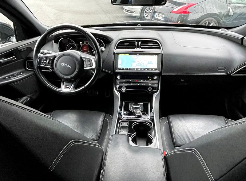 Jaguar XE 3.0 V6 Supercharged 340ch S BVA8*CAMERA*