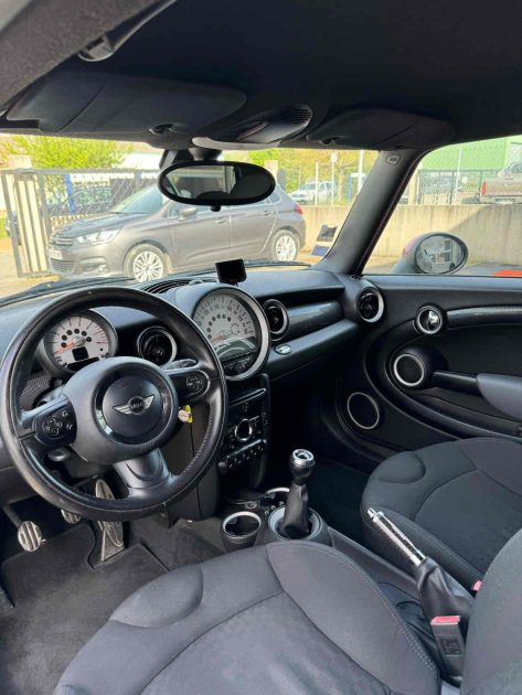 MINI MINI 2012