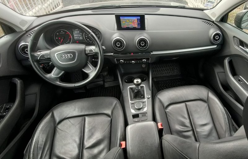 AUDI A3 SPORTBACK 1,6 TDI 110  AMBITION LUXE