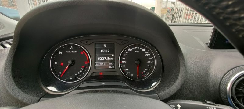 AUDI A3 SPORTBACK 1,6 TDI 110  AMBITION LUXE