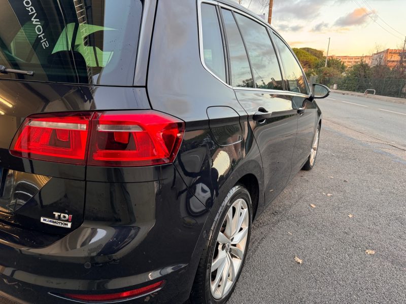 VOLKSWAGEN GOLF SPORTSVAN VII 