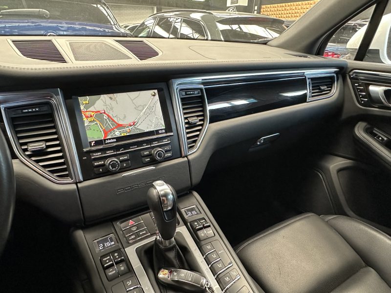 PORSCHE Macan S 3.0 V6 340 PDK*PANO*
