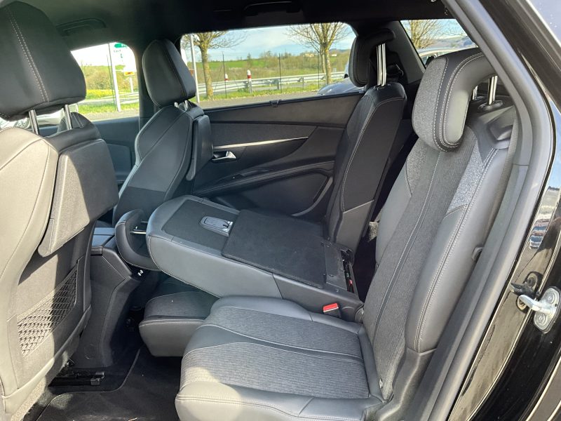 PEUGEOT 5008 II 2020