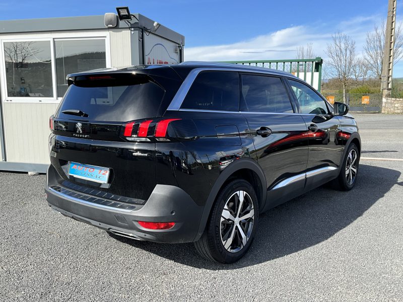 PEUGEOT 5008 II 2020
