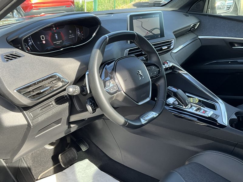 PEUGEOT 5008 II 2020