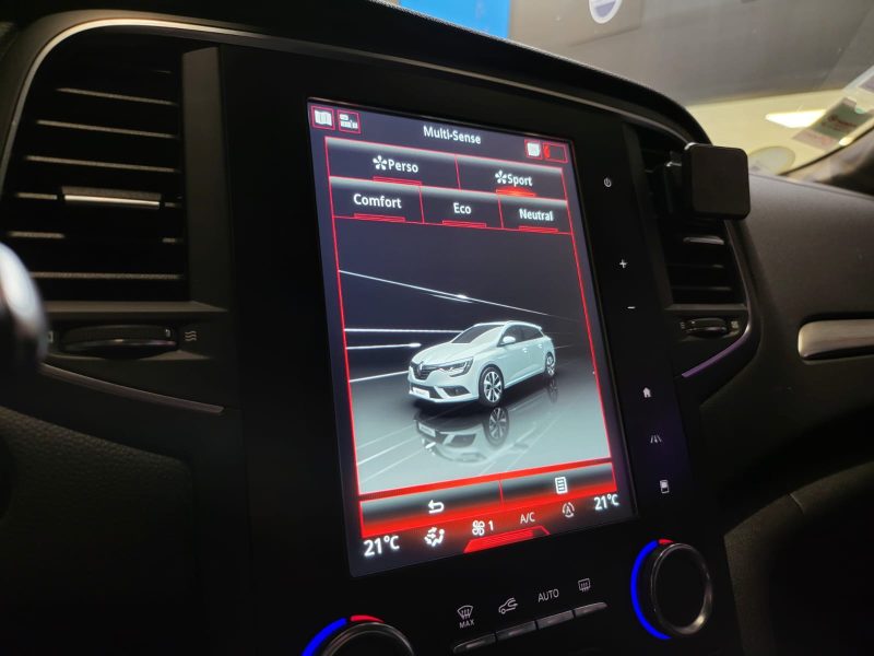 RENAULT MEGANE IV ESTATE 1.5 Blue DCI 115cv INTENS /CAMERA+CARPLAY+VIRTUAL COCKPIT/
