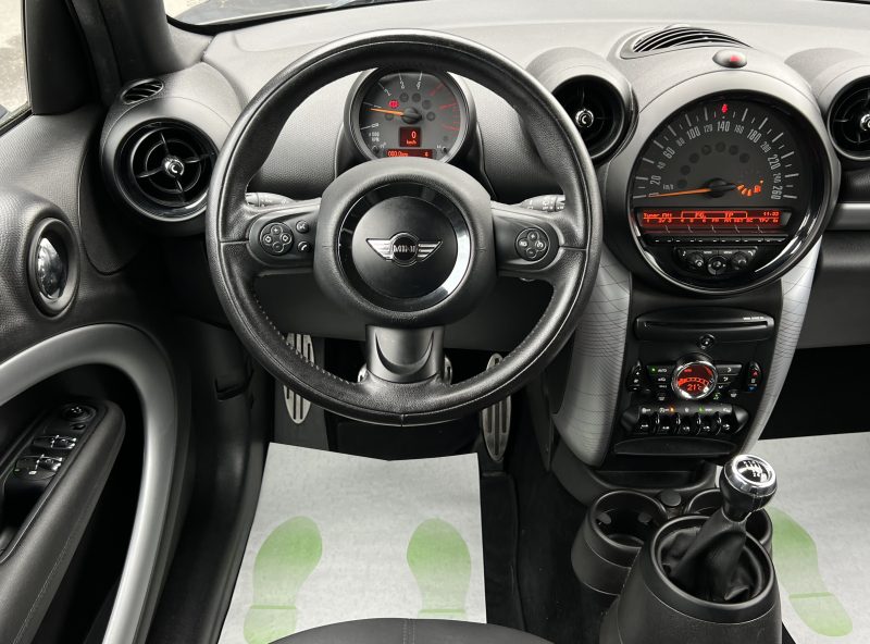 MINI COUNTRYMAN COOPER SD R60 PHASE 2 LCI PARK LANE 2.0 143 Cv PREMIERE MAIN ATTELAGE GARANTIE 1 AN