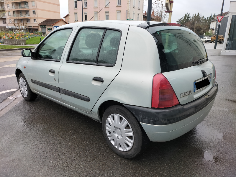 RENAULT CLIO II RXE