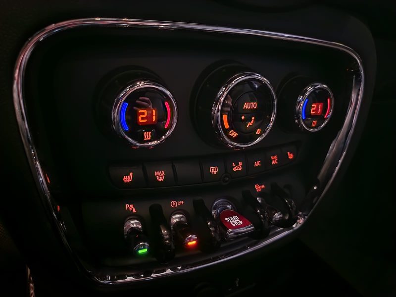 MINI CLUBMAN COOPER S 2.O TURBO 192cv BVA EDITION KENSINGTON TOIT OUVRANT / KEYLESS GO / CARPLAY / S