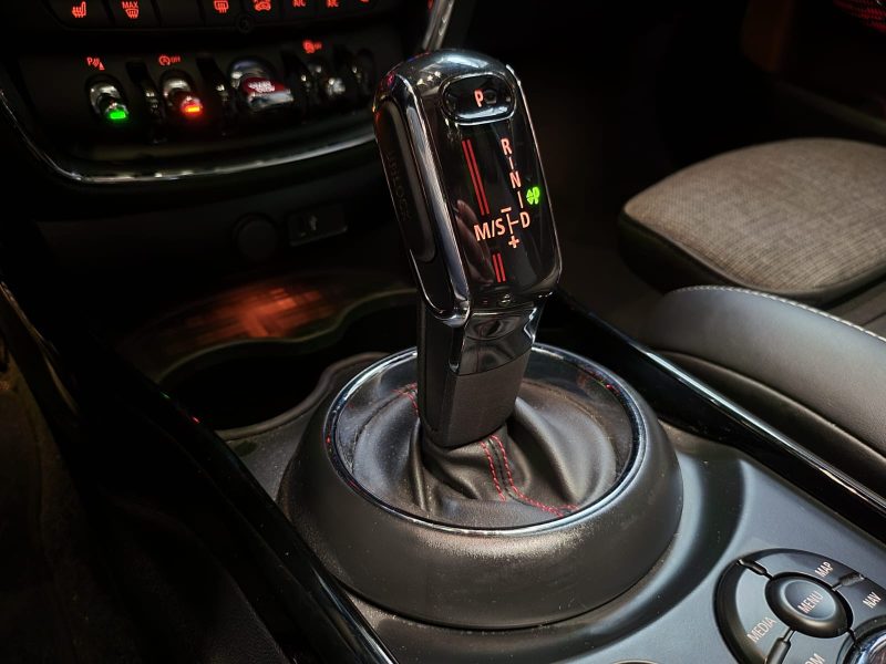 MINI CLUBMAN COOPER S 2.O TURBO 192cv BVA EDITION KENSINGTON TOIT OUVRANT / KEYLESS GO / CARPLAY / S