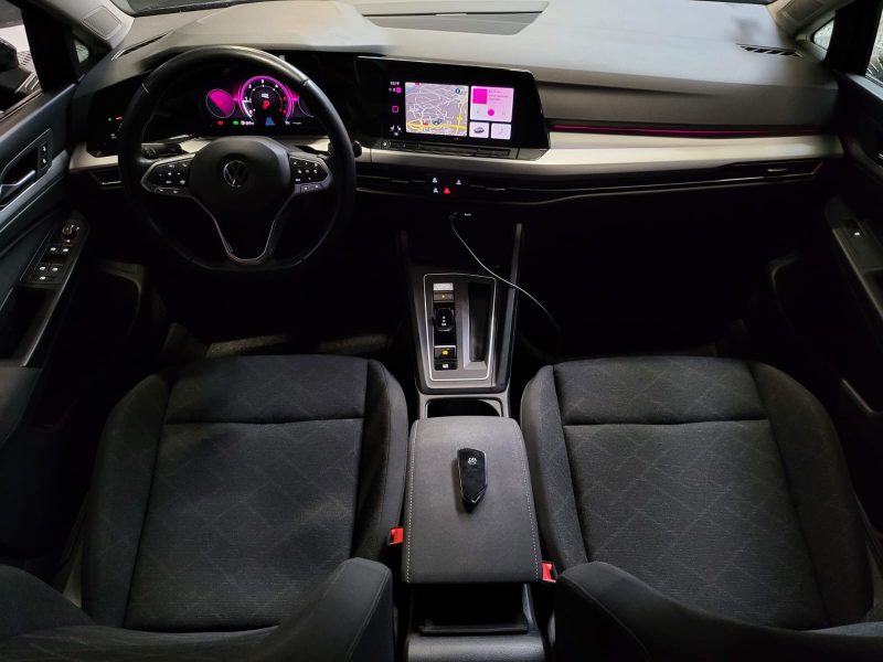 VOLKSWAGEN GOLF VIII 2.0 TDI 150CV LIFE DSG-7 PACK AMBIANCE / APPLE CARPLAY/ VIRTUAL COCKPIT/ VOLANT