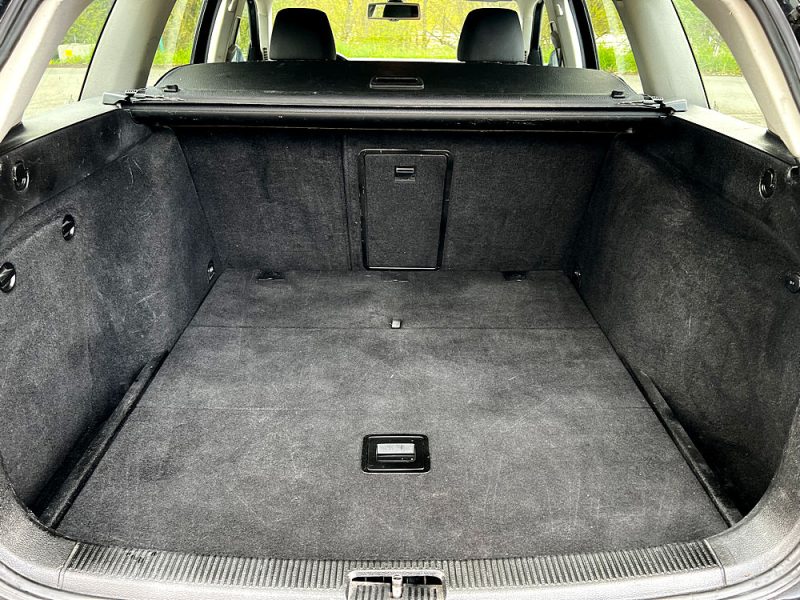 VOLKSWAGEN GOLF VI SW 2010