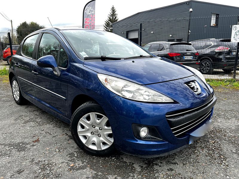 PEUGEOT 207 2010