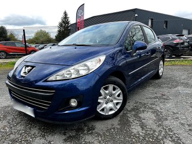 PEUGEOT 207 2010