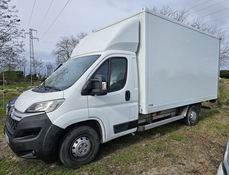RENAULT MASTER III Camionnette 2019