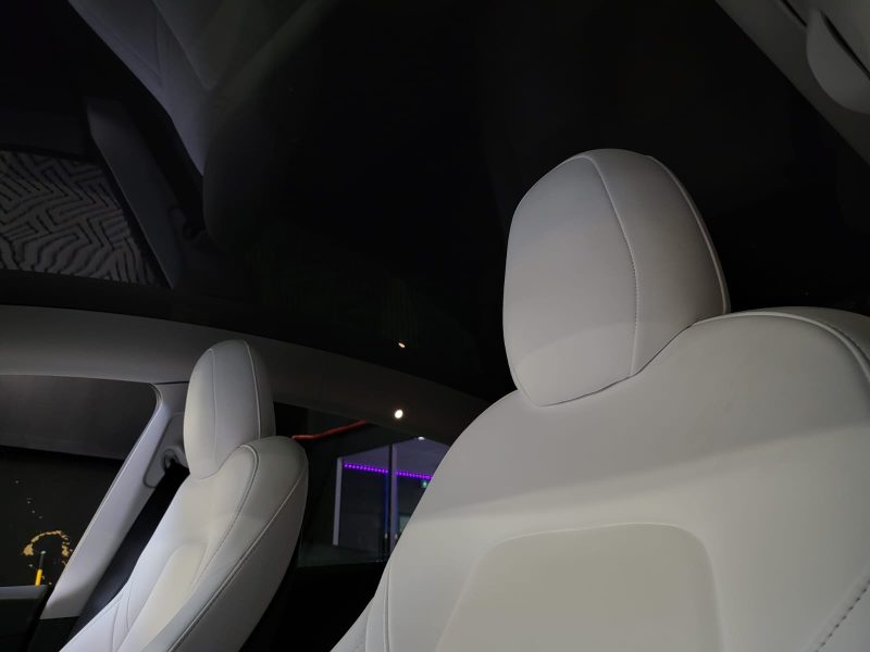 TESLA MODEL Y LONG RANG DUAL MOTORS 480cv / 1ER MAIN / AUTOPILOT AMELIORE / VOLANT ET SIEGES CHAUFFA