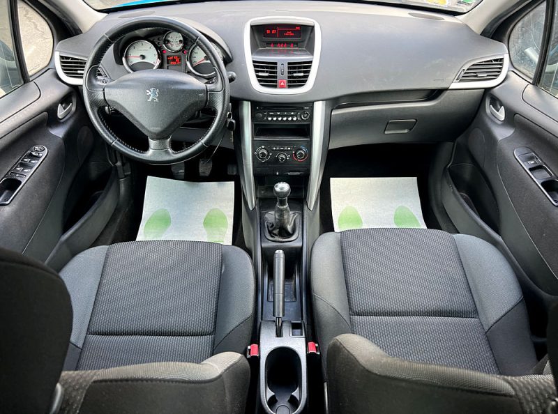 PEUGEOT 207 SW PHASE 2 BREAK 1.6 HDI 92 Cv PREMIERE MAIN / CRIT AIR 2 - GARANTIE 1 AN