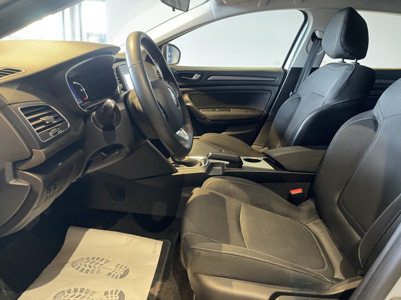 RENAULT MEGANE IV  2020