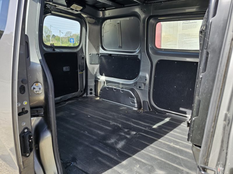 NISSAN NV200 Fourgon 2012