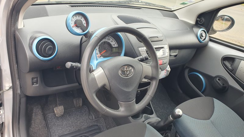 TOYOTA AYGO 2013