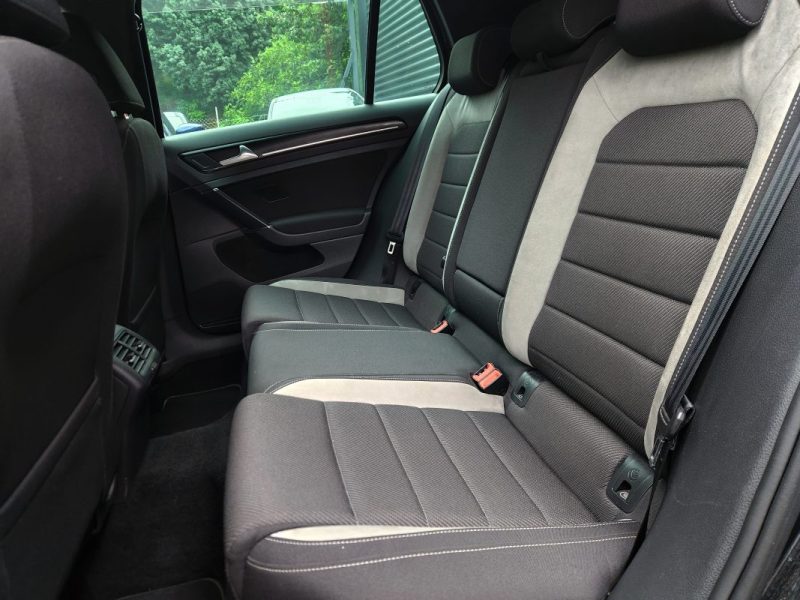 VOLKSWAGEN GOLF 7R 2.0 TSI 300 4MOTION DSG