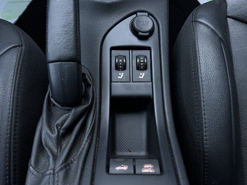 PEUGEOT 308 COUPE CABRIOLET PHASE 2 FELINE 1.6 THP 156 BOITE AUTO CUIR GPS BLUETOOTH XENONS 