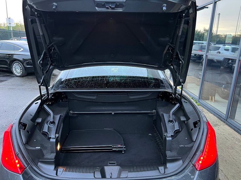 PEUGEOT 308 COUPE CABRIOLET PHASE 2 FELINE 1.6 THP 156 BOITE AUTO CUIR GPS BLUETOOTH XENONS 