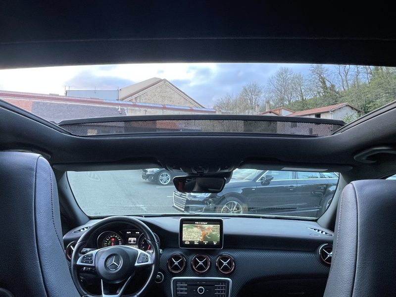 MERCEDES-BENZ Classe A 250 AMG 2.0 Turbo 218 SPORT 4MATIC 7G-DCT *PANO*