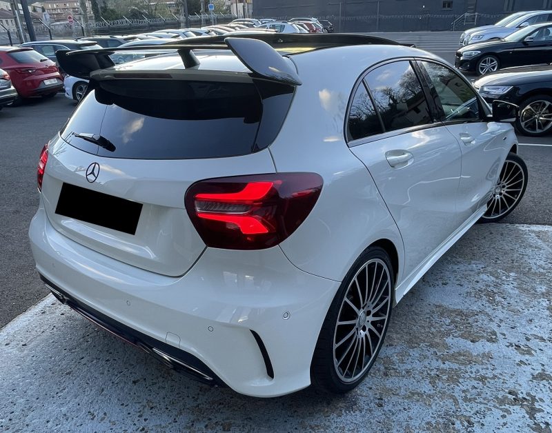 MERCEDES-BENZ Classe A 250 AMG 2.0 Turbo 218 SPORT 4MATIC 7G-DCT *PANO*