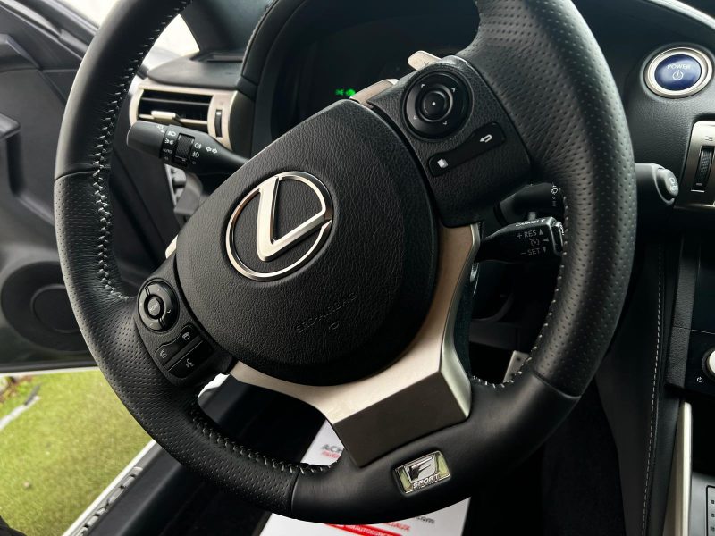 LEXUS IS 2014