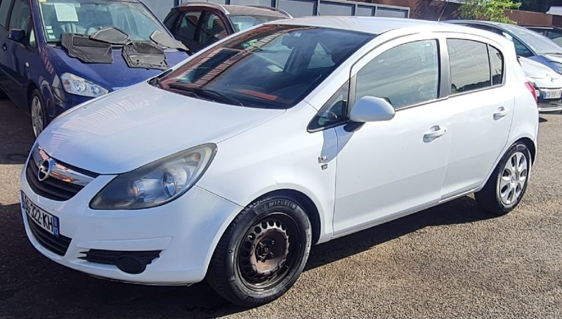 OPEL CORSA D 2011