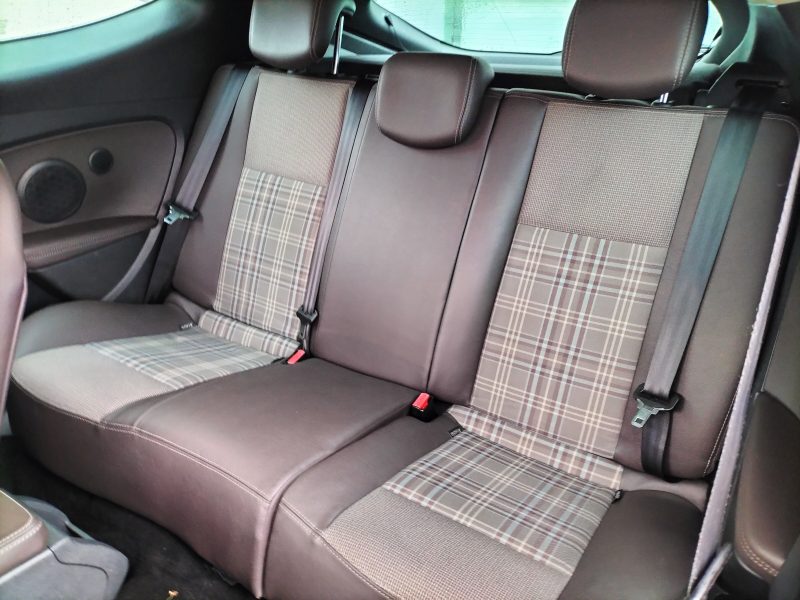 RENAULT MEGANE III Coupé XV DE FRANCE