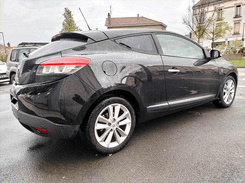 RENAULT MEGANE III Coupé XV DE FRANCE
