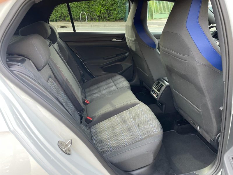 VOLKSWAGEN GOLF GTE 2021