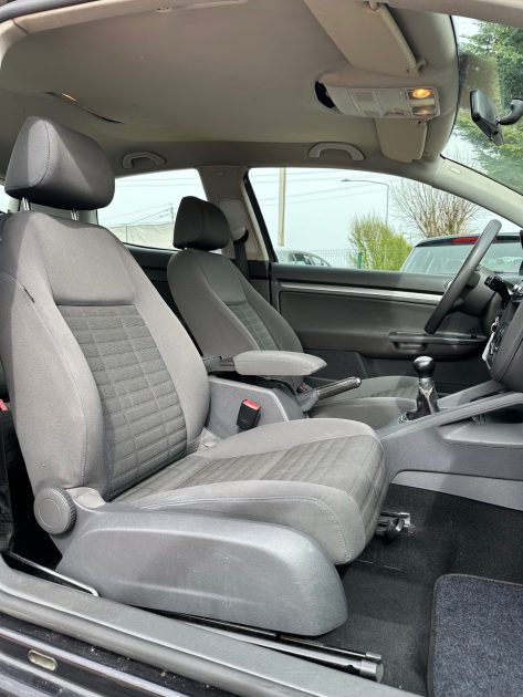 VOLKSWAGEN GOLF 5 2007