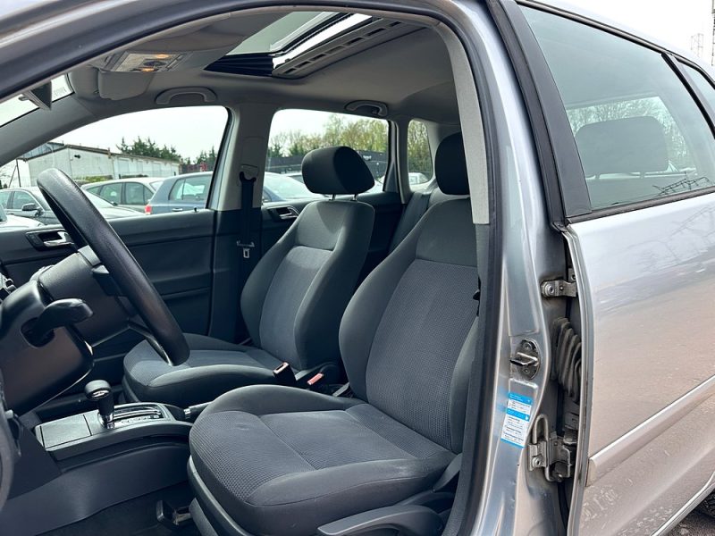 VOLKSWAGEN POLO 2003