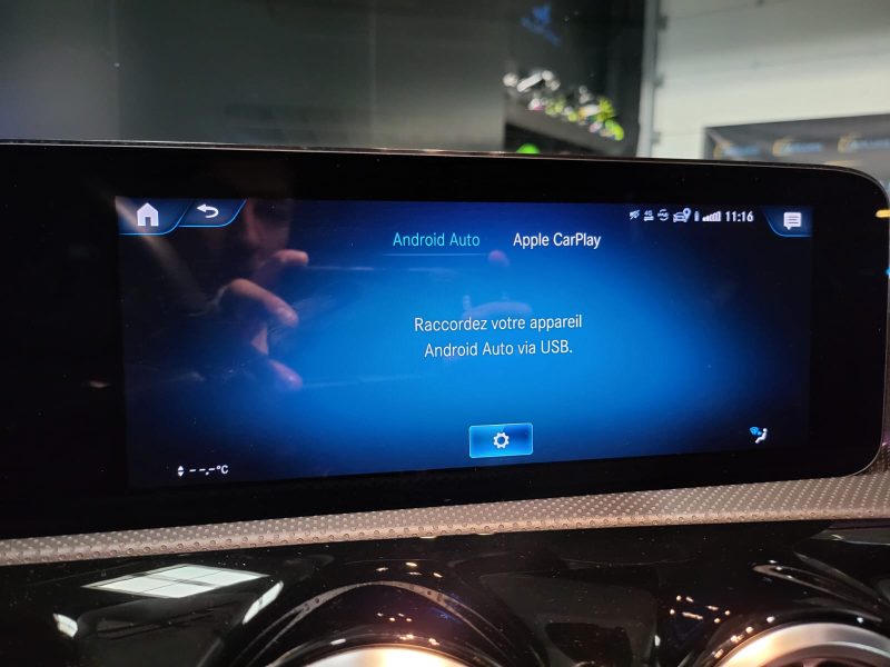 MERCEDES-BENZ CLASSE A 250e EQ-Power 218/158cv AMG Line BVA 8G-DCT