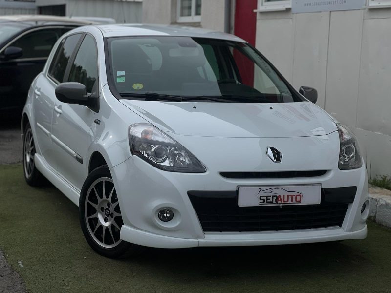 RENAULT CLIO III 2012