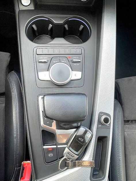 AUDI A4 Avant 2.0 TFSI 190 S Line S-tronic*MATRIX*CAMERA*CUIR*