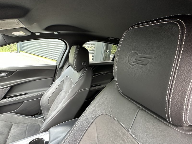 JAGUAR XE 3.0 V6 340 S AUTO*MERIDIAN*CAMERA*