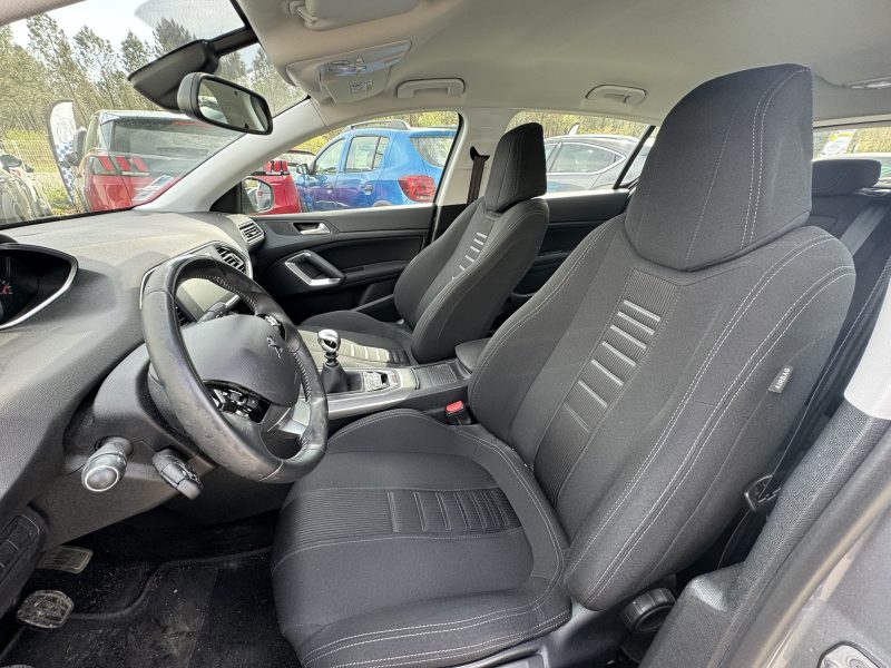 PEUGEOT 308 II 1.2 PURETECH 130CV ALLURE
