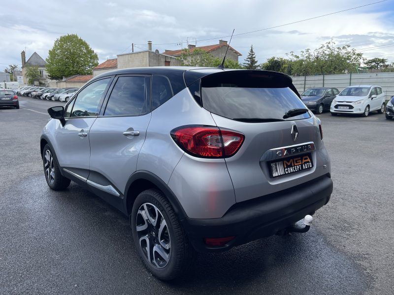 RENAULT CAPTUR 