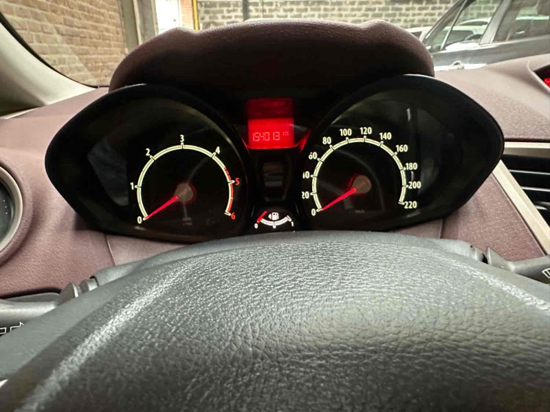 Ford Fiesta 1.6 TDCi 90CV ECOnetic