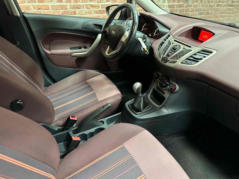 Ford Fiesta 1.6 TDCi 90CV ECOnetic